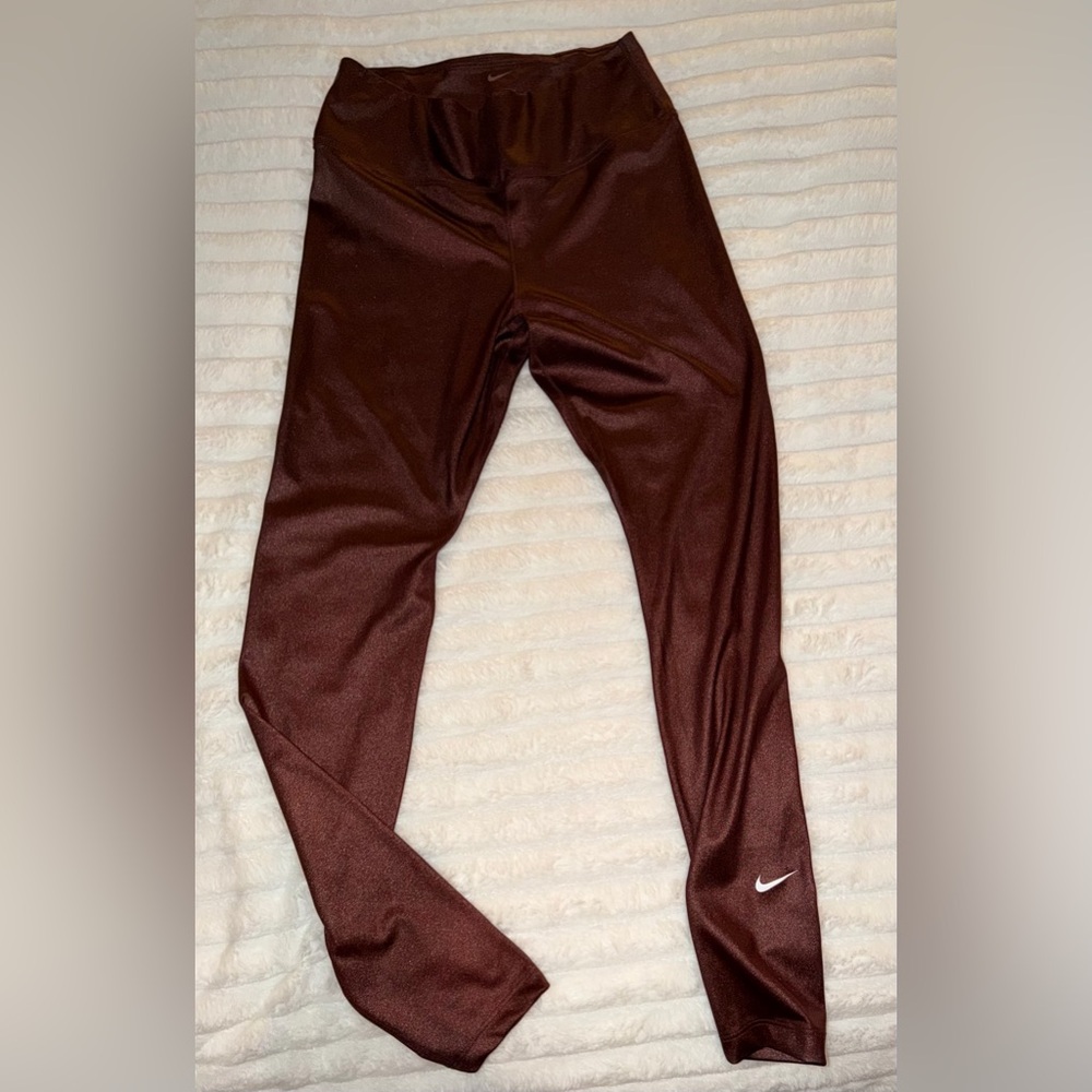 Nike Womens Chocolate Shiny Brown Leggings Size Medium